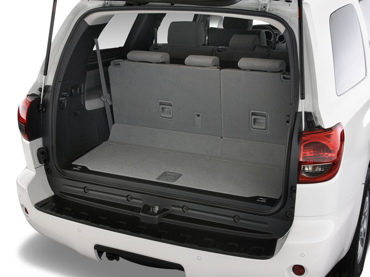 Toyota Sequoia Limited 2016 | SUV Drive